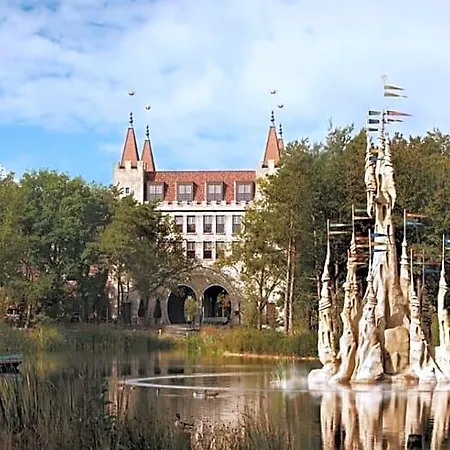 فندق Efteling Village Bosrijk Tickets Included كاتْسهوفيل