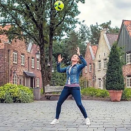 Efteling Village Bosrijk Tickets Included فندق